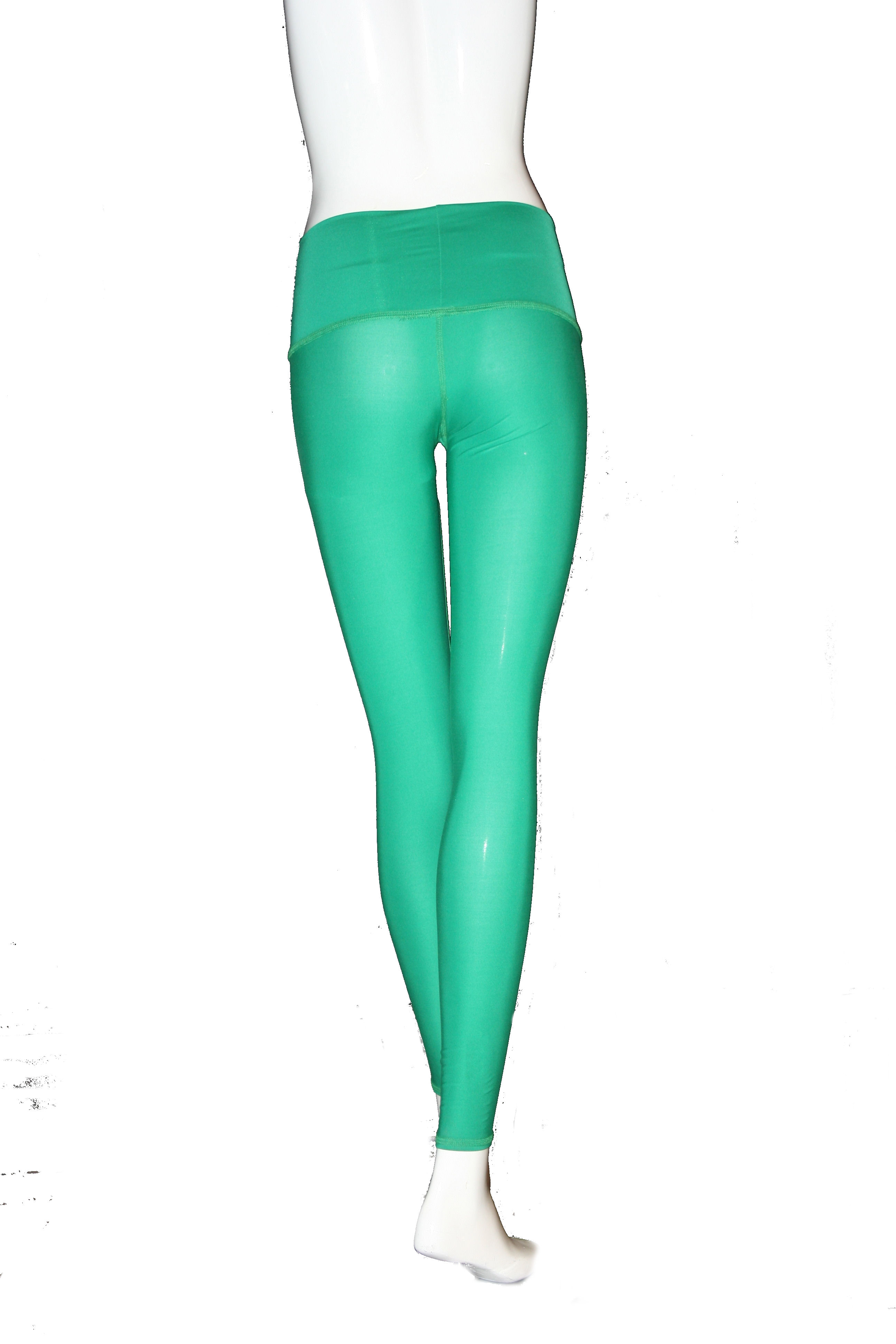 Teeki Kelly Green Hot Pant Yoga Club, RYS, IAYT Designer Activewear